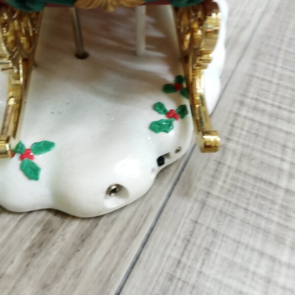 Enesco "Gettin' Ready to Go Ho Ho Ho" Musical Sleigh - Picture 8 of 11